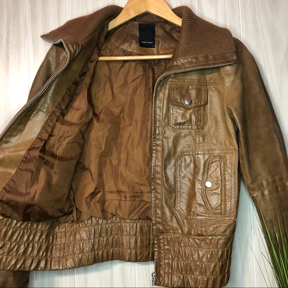 Vero Moda Kassy Short Leather Jacket Size M - Picture 4 of 8